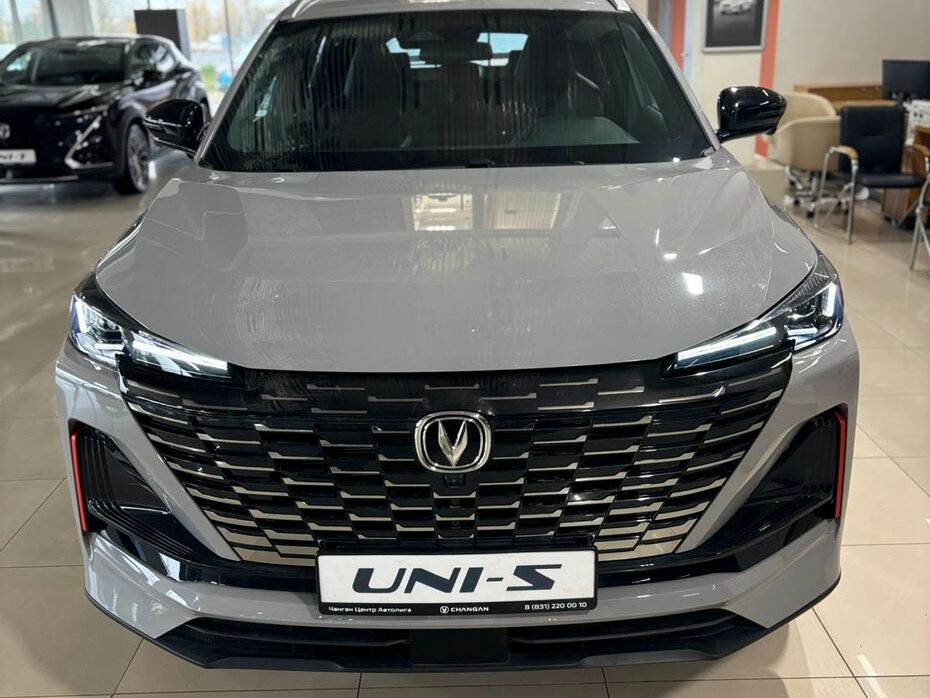 Открыть фотографии: Changan UNI-S I