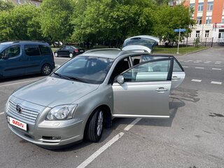 2004 Toyota Avensis II, серебристый, 750000 рублей, вид 5