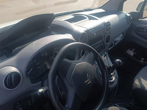 2021 Citroen Berlingo, белый, 1500000 рублей