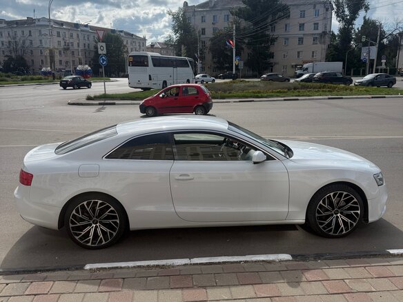 2013 Audi A5 I (8T) Рестайлинг, белый, 1720000 рублей - вид 9