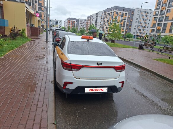 2020 Kia Rio IV, белый, 750000 рублей - вид 3