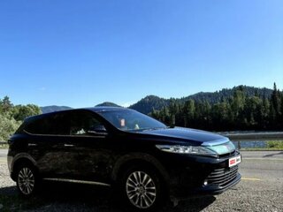 2017 Toyota Harrier III (XU60) Рестайлинг, чёрный, 2500000 рублей, вид 1