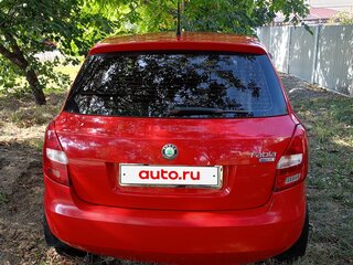 2009 Skoda Fabia II, красный, 420000 рублей, вид 4