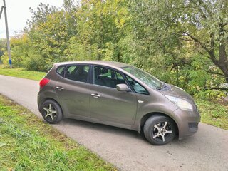 2012 Kia Venga 5-speed I, коричневый, 700000 рублей, вид 4