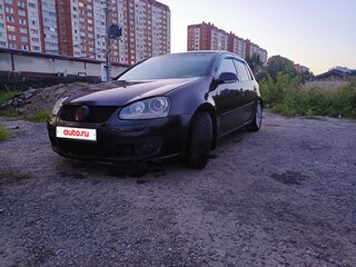 2004 Volkswagen Golf V, чёрный, 489000 рублей, вид 1