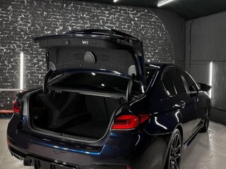 2019 BMW 5 серии 520d xDrive VII (G30/G31/G38), синий, 3855000 рублей, вид 4