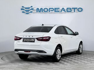 2024 Lada (ВАЗ) Vesta I Рестайлинг (NG), белый, 1260000 рублей, вид 5