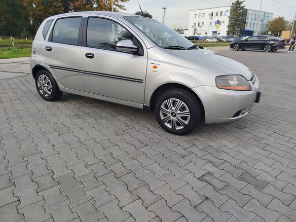 2002 Daewoo Kalos, серебристый - вид 5