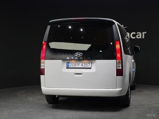 2023 Hyundai Staria I, белый, 5700000 рублей, вид 4