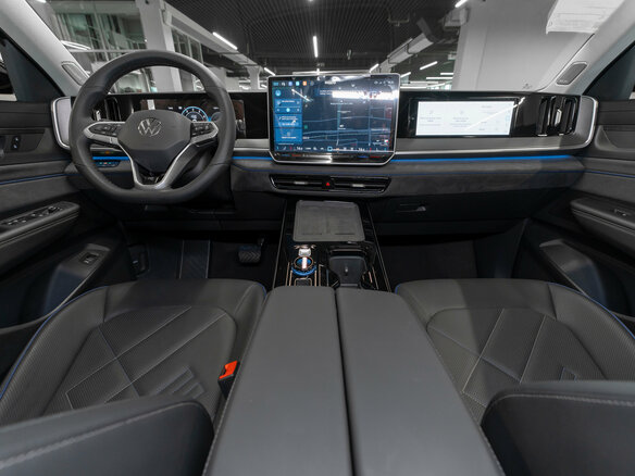 2026 Volkswagen Tavendor I Рестайлинг, чёрный, 5920000 рублей - вид 7