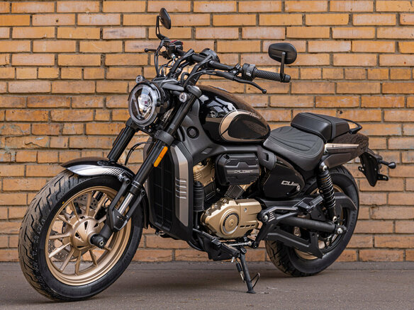 2026 Voge CU250, чёрный, 452000 рублей