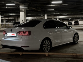 2013 Volkswagen Jetta VI, белый, 750000 рублей, вид 4