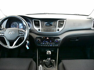 2016 Hyundai Tucson III, голубой, 1450000 рублей, вид 5