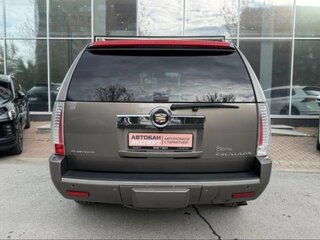 2013 Cadillac Escalade III, коричневый, 2400000 рублей, вид 2