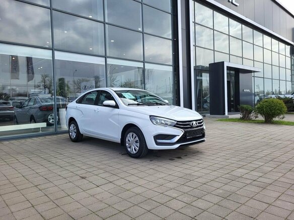 2026 Lada (ВАЗ) Vesta I Рестайлинг (NG), белый - вид 2