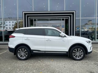 2022 Geely Atlas Pro, белый, 1660000 рублей, вид 4