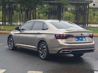2023 Volkswagen Sagitar III Рестайлинг, бежевый, 1590800 рублей, вид 4