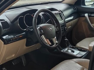 2011 Kia Sorento II, чёрный, 1100000 рублей, вид 5