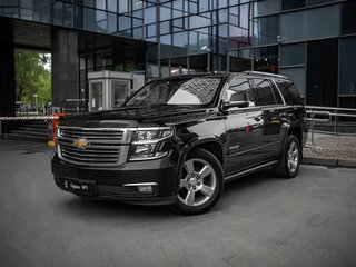 2019 Chevrolet Tahoe IV, чёрный, 3075000 рублей, вид 3