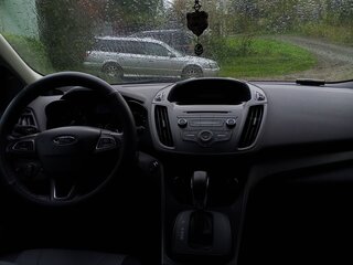 2017 Ford Kuga II Рестайлинг, чёрный, 1750000 рублей, вид 5