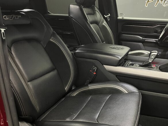 2022 Ram 1500 Crew Cab V, красный, 5900000 рублей - вид 16