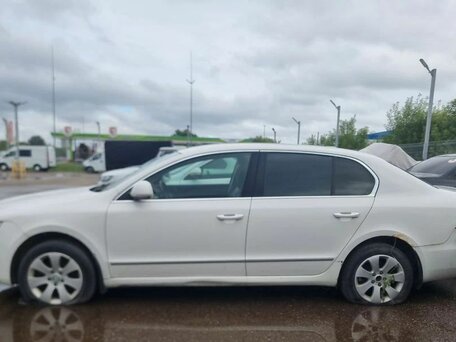 2012 Skoda Superb II, белый, 564000 рублей, вид 5