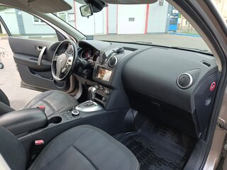 2010 Nissan Qashqai I Рестайлинг, коричневый, 745000 рублей, вид 4