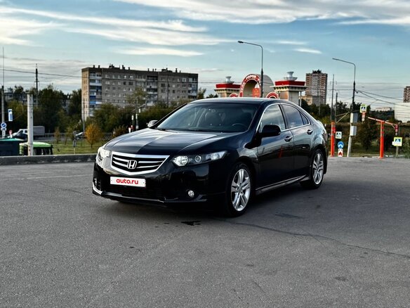 2012 Honda Accord VIII Рестайлинг, чёрный, 1595000 рублей - вид 1