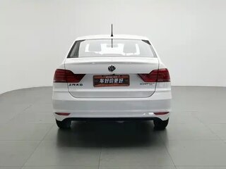 2022 Volkswagen Santana III, белый, 965000 рублей, вид 4