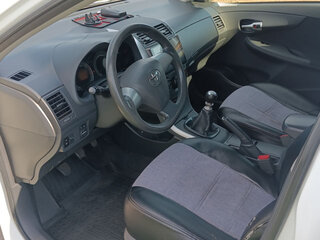 2012 Toyota Corolla X (E140, E150) Рестайлинг, белый, 1070000 рублей, вид 5