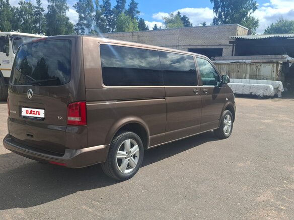 2012 Volkswagen Multivan T5 Рестайлинг, коричневый, 1850000 рублей - вид 4