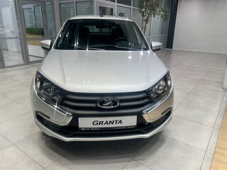 2026 Lada (ВАЗ) Granta I Рестайлинг, серебристый, 1118000 рублей, вид 4