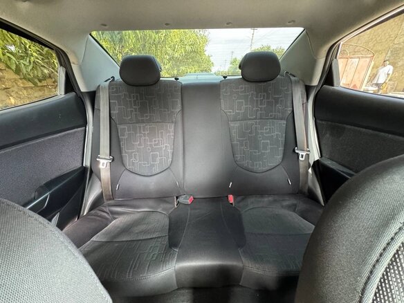 2012 Kia Rio 5-speed III, чёрный - вид 5