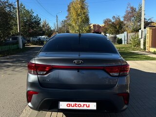 2017 Kia Rio IV, серебристый, 1450000 рублей, вид 5