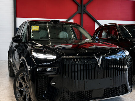 2026 Voyah Taishan X8, чёрный, 7200000 рублей, вид 2