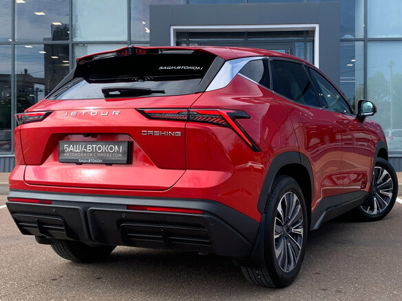 2024 Jetour Dashing I, красный, 2160000 рублей - вид 5