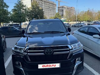 2018 Toyota Land Cruiser 200 Series Рестайлинг 2, чёрный, 5500000 рублей, вид 1