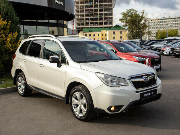2013 Subaru Forester IV, белый - вид 1