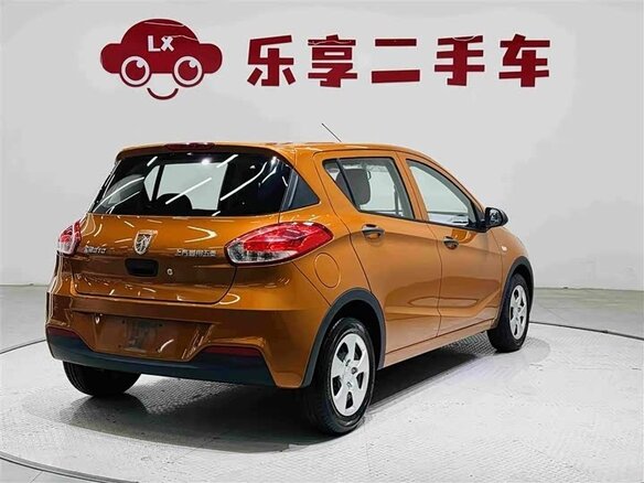 2019 Baojun 310 I, оранжевый, 1036000 рублей - вид 4