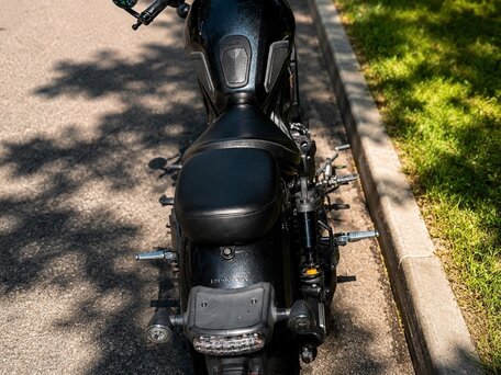 2022 Honda CMX 1100 Rebel, чёрный, 720000 рублей, вид 4