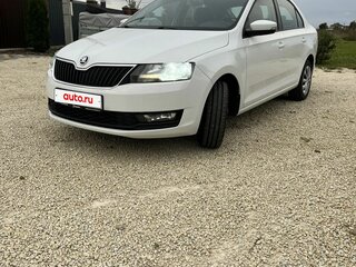 2019 Skoda Rapid I Рестайлинг, белый, 1295000 рублей, вид 2