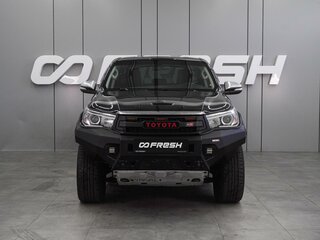 2017 Toyota Hilux VIII, чёрный, 3499000 рублей, вид 3