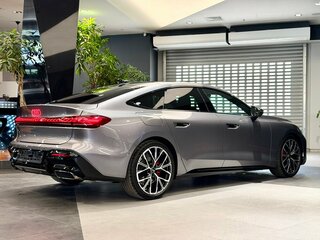 2026 Audi A5 L Sportback III (B10), серый, 6333000 рублей, вид 5