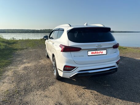 2019 Hyundai Santa Fe IV, белый, 2700000 рублей, вид 3