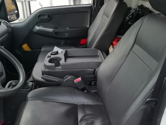 2016 Kia Bongo, белый, 2500000 рублей - вид 2