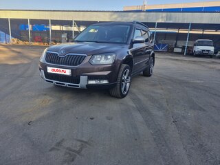 2017 Skoda Yeti I Рестайлинг, коричневый, 1450000 рублей, вид 1