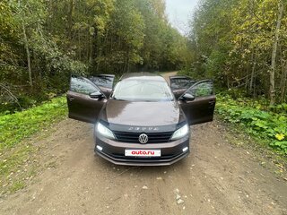 2015 Volkswagen Jetta VI Рестайлинг, коричневый, 1100000 рублей, вид 4