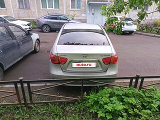 2010 Hyundai Elantra IV (HD), серебристый, 380000 рублей, вид 5