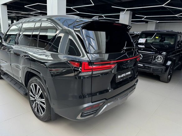 2025 Lexus LX 700h IV, чёрный, 19770000 рублей - вид 15