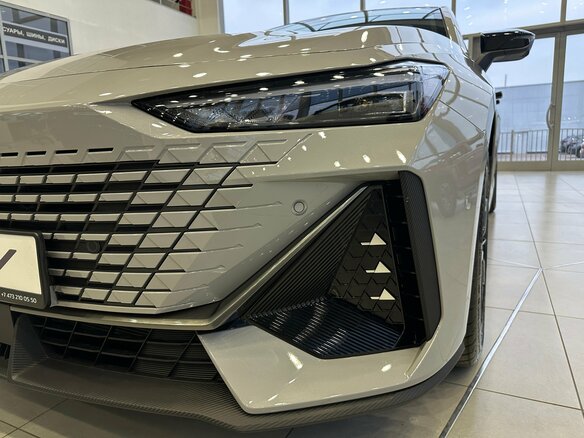 2024 Changan UNI-V I, серый, 3279900 рублей - вид 31